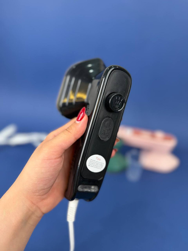 مینی اتو بخار مسافرتی مدل Dry Iron| قابلیت اتوکشی لباس های آویزان در ۳۰ ثانیه