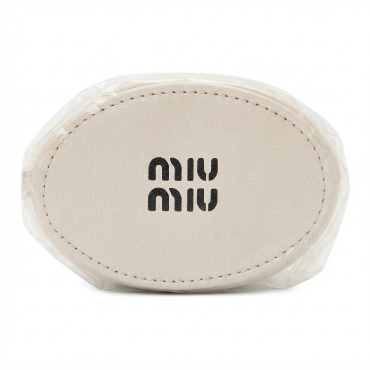 مینی بگ ترندی miumiu | مناسب استایل های کژوال | قیمت مناسب